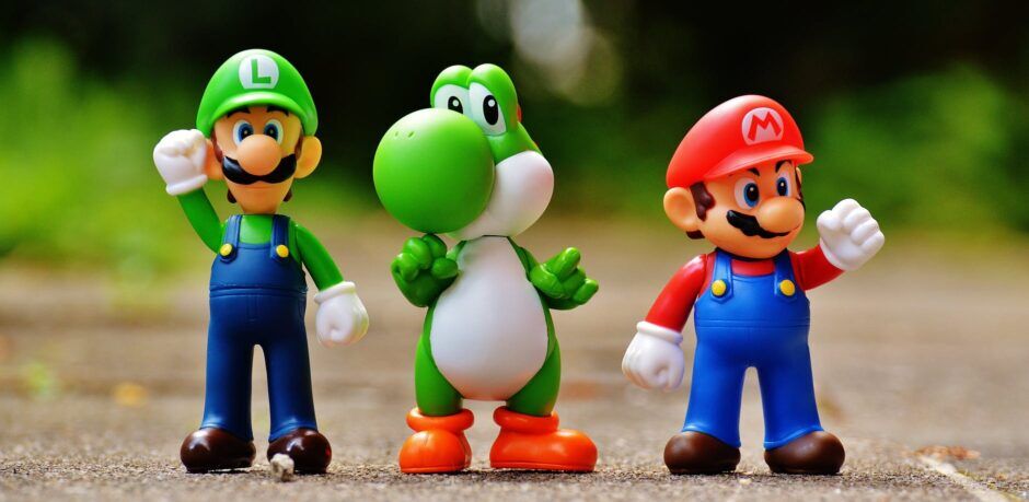 garnitúry - focus photo of super mario luigi and yoshi figurines