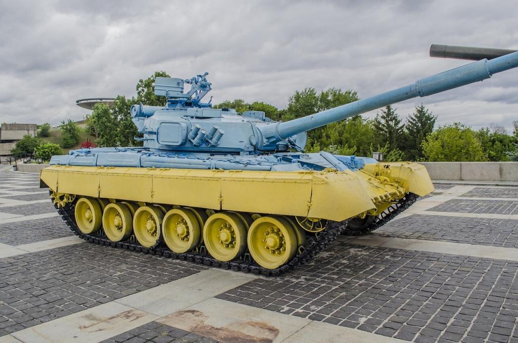 tank, t-80, yellow