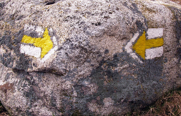 kameň, turistické značky