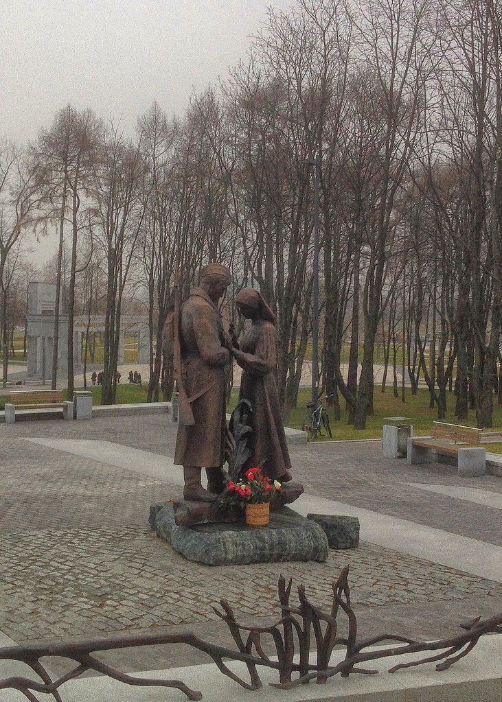 súsošie z bieloruského múzea oslobodenia