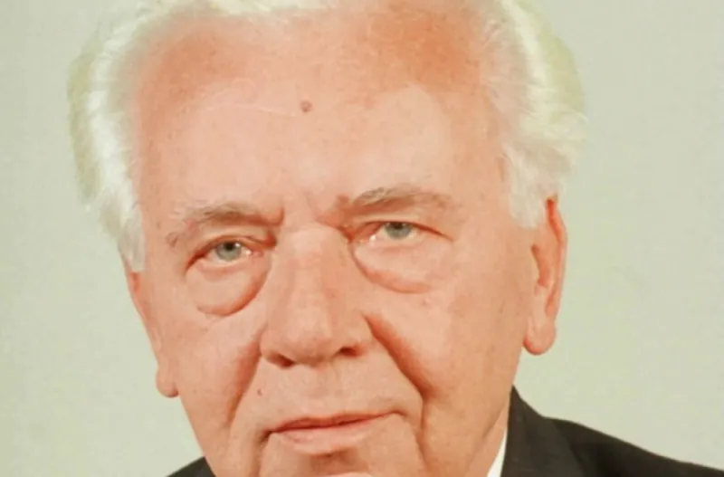 portrét Pavol Števček