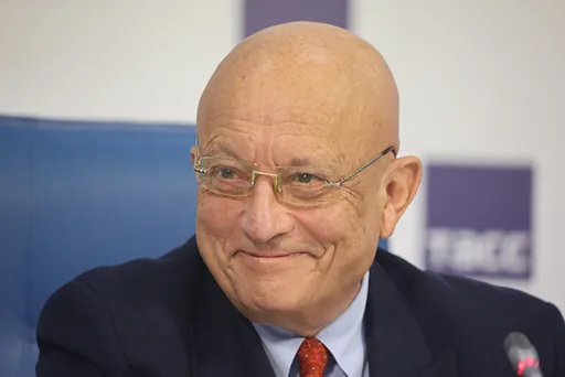 politológ Karaganov