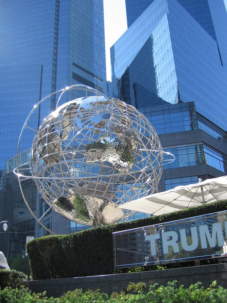 Obrázok je len ilustračný alebo len ako dekorácia.