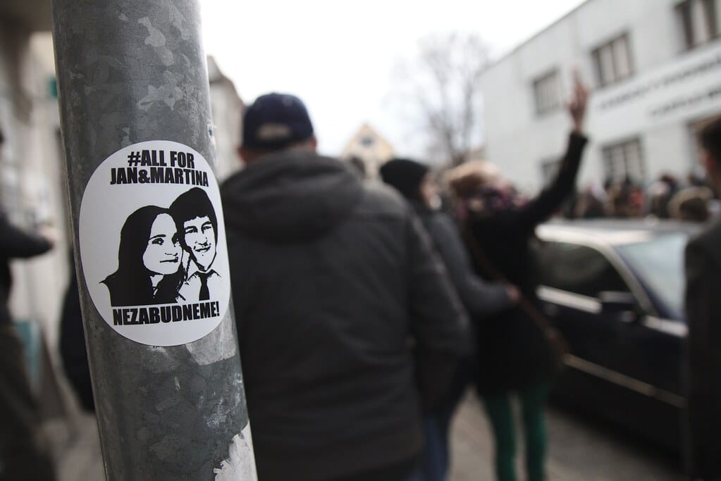 Obrázok je len ilustračný alebo len ako dekorácia.