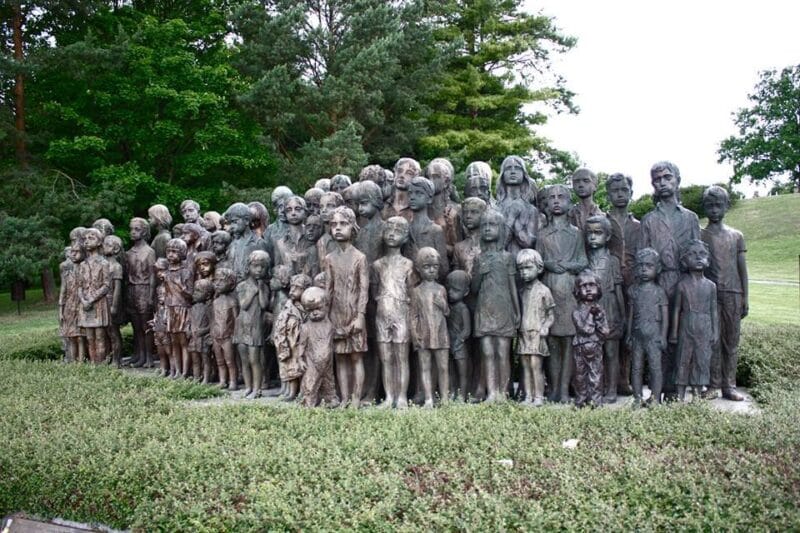 Obrázok je len ilustračný alebo len ako dekorácia.