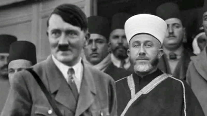 Dobová fotografia Hitlera a muftího z Jeruzalema