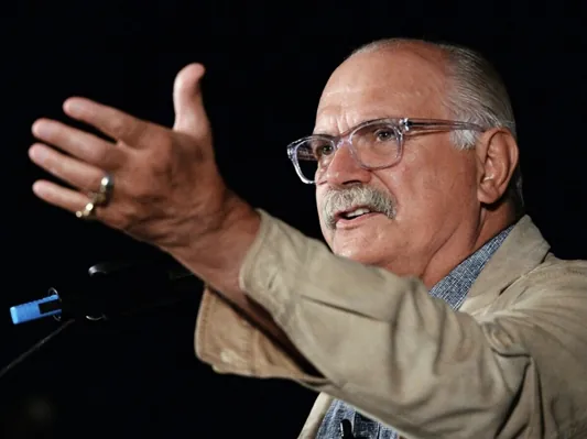 Obrázok je len ilustračný alebo len ako dekorácia.